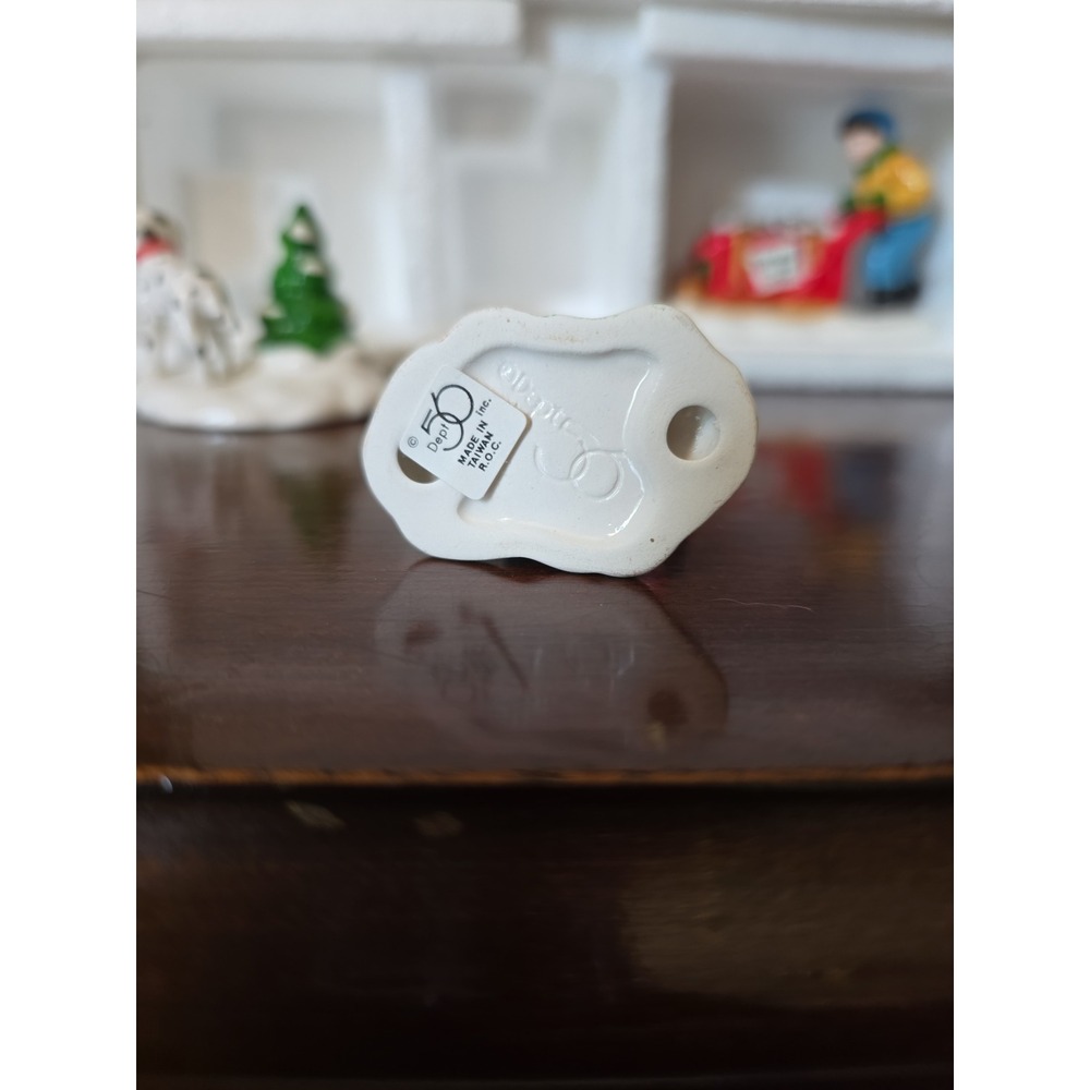 Dept 56 Snow Village Early Morning Delivery Set of 3 Ceramic Figurines 5431-3 - Picture 10 of 14